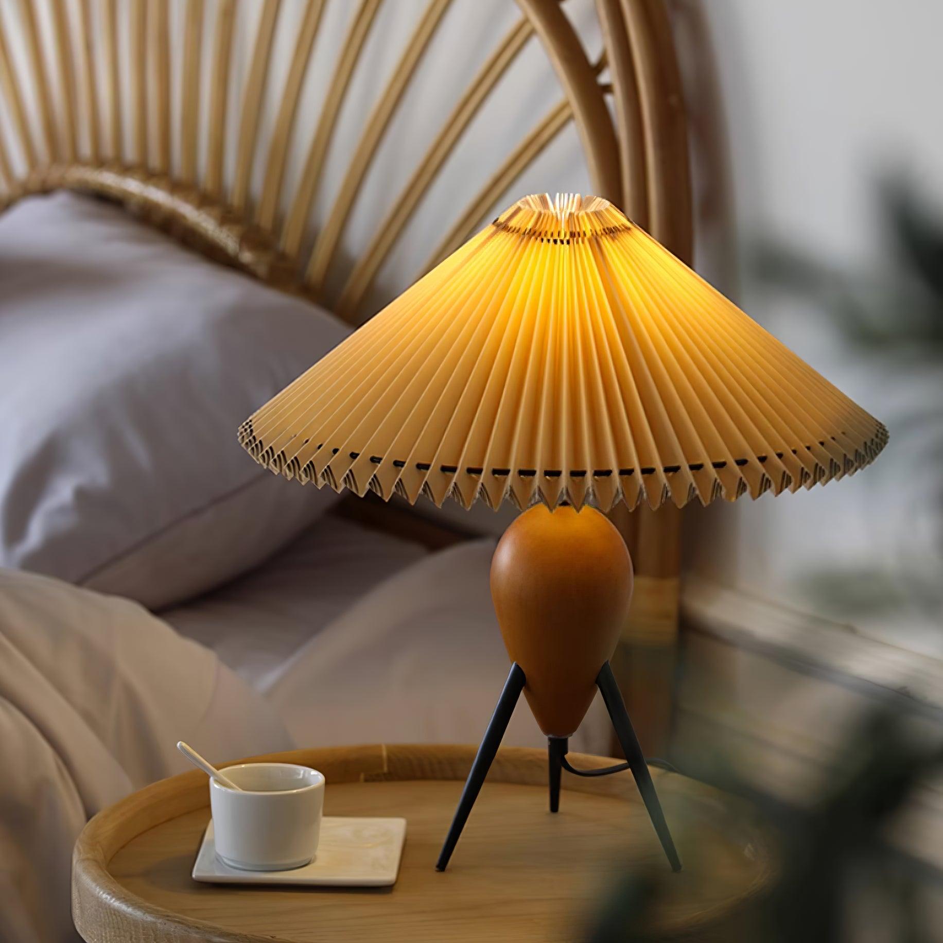 Lampe LED Trépied en Bois | Élégance Naturelle et Style Contemporain