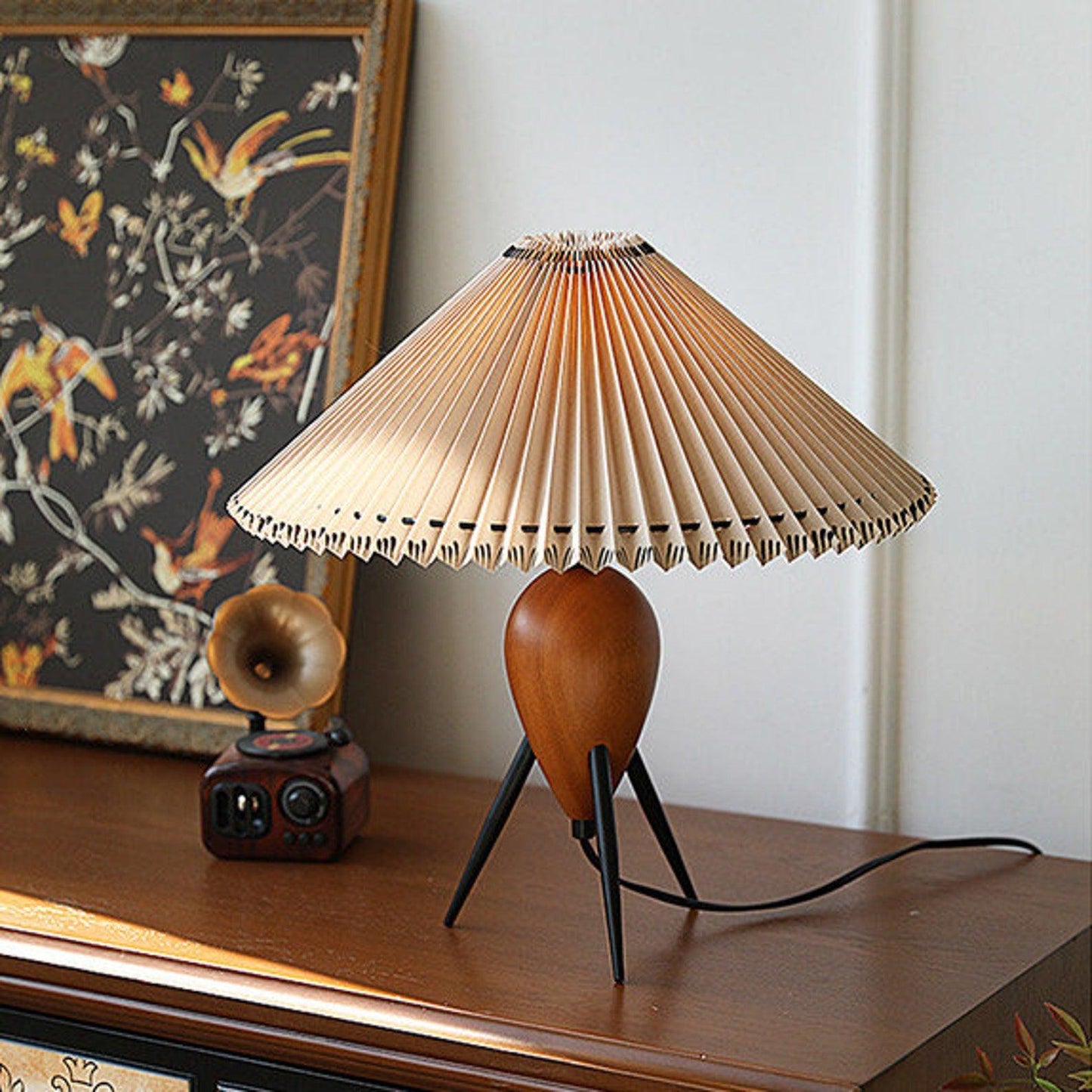 Lampe LED Trépied en Bois | Élégance Naturelle et Style Contemporain