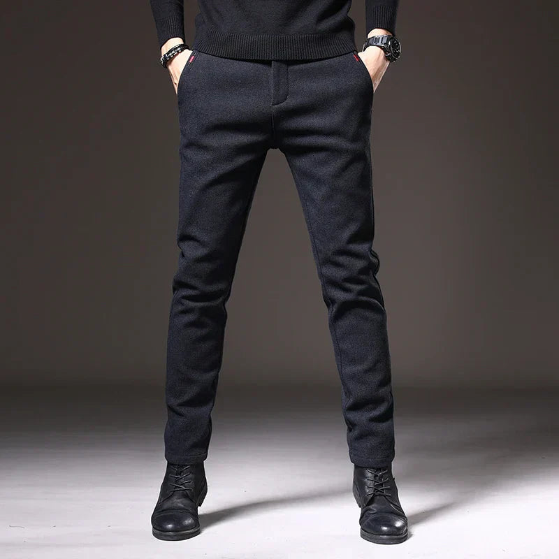 Pantalon Tailleur Sophistiqué | Coupe Précise et Tissu de Qualité