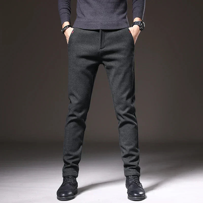 Pantalon Tailleur Sophistiqué | Coupe Précise et Tissu de Qualité