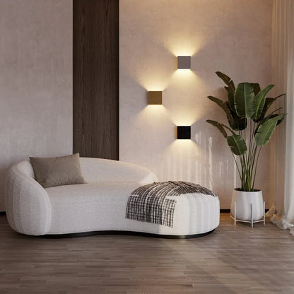 Applique Murale Minimaliste en Aluminium | Design Élégant et Durable pour Intérieur