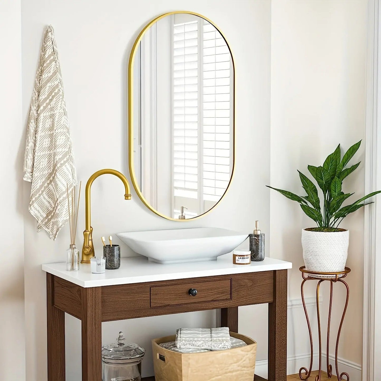 Miroir Ovale Élégant pour Décoration | Design Intemporel et Sophistiqué
