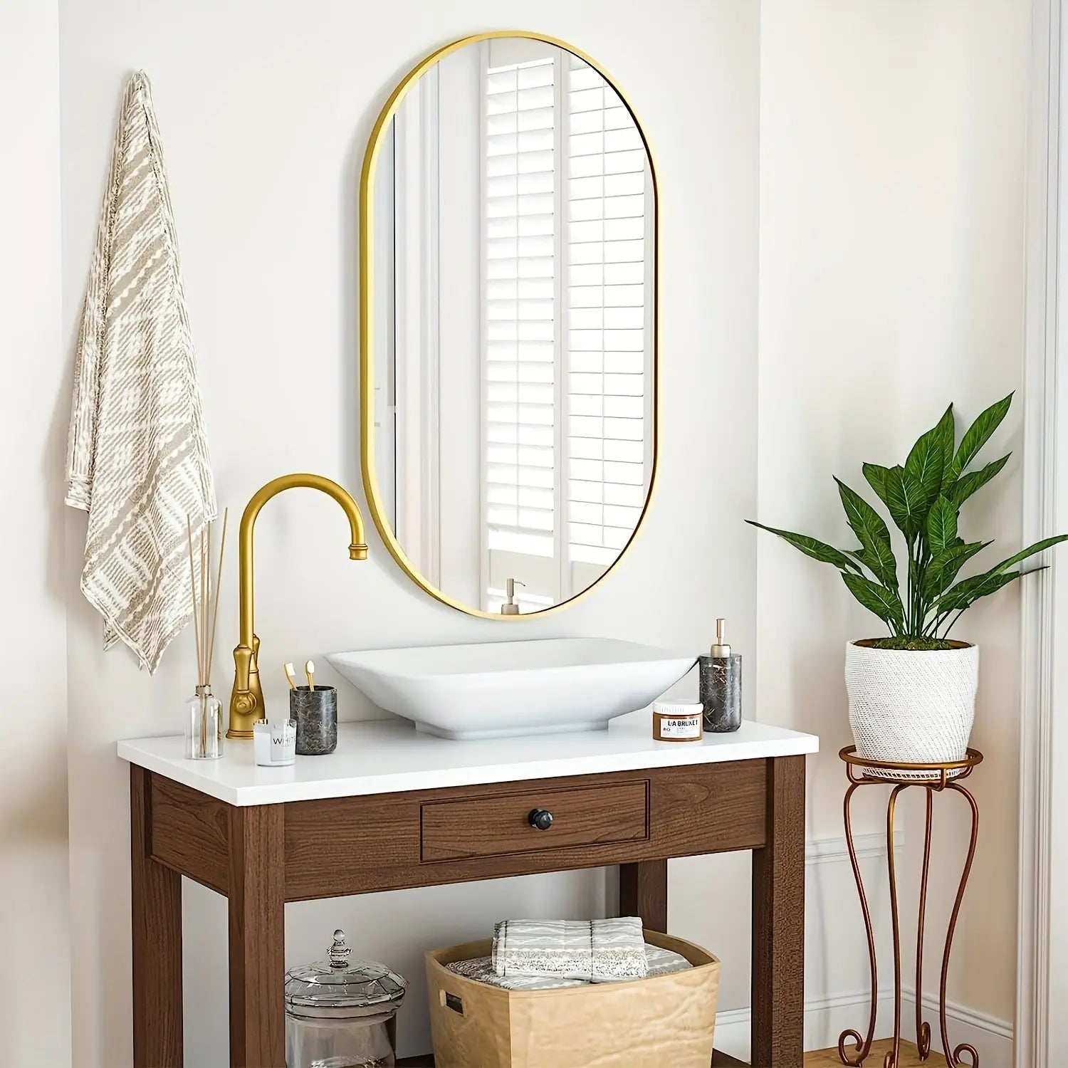 Miroir Ovale Élégant pour Décoration | Design Intemporel et Sophistiqué