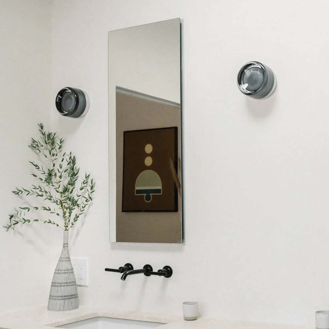 Applique Murale Moderne Élégante | Détails Rainurés en Métal et Verre