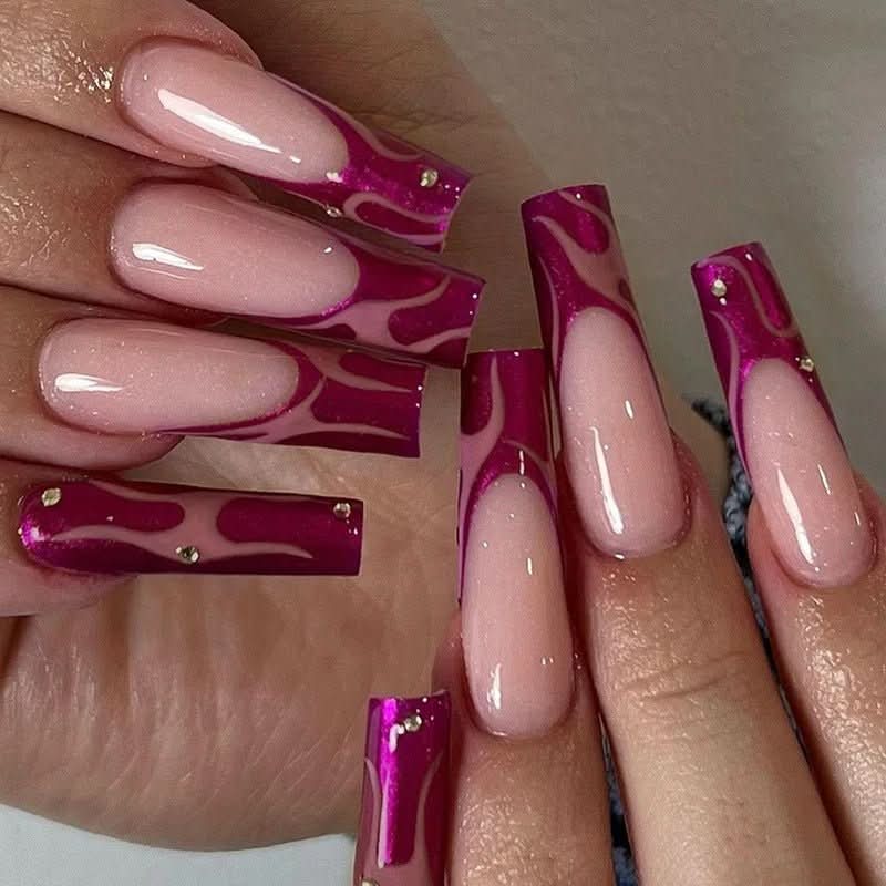 Ongles Press-On Roses Premium | Application Rapide et Élégante