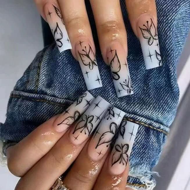 Ongles Press-On Roses Premium | Application Rapide et Élégante