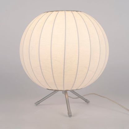 Lampe sur Trépied Sphérique | Design Élégant et Flexible