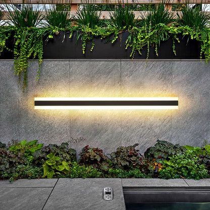 Applique Murale LED Extérieure | Élégance Moderne pour Espaces Extérieurs