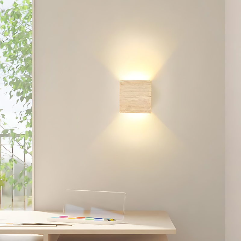 Applique Murale LED en Bois Naturel | Design Scandinave pour Espaces Minimalistes