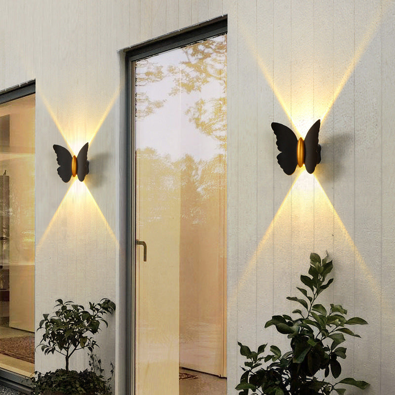 Applique Murale Extérieure Papillon | Élégance Naturelle et Lumière Douce