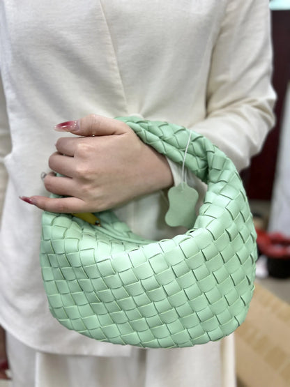Sac à Main Tressé pour Femmes | Élégant et Spacieux en Polyuréthane