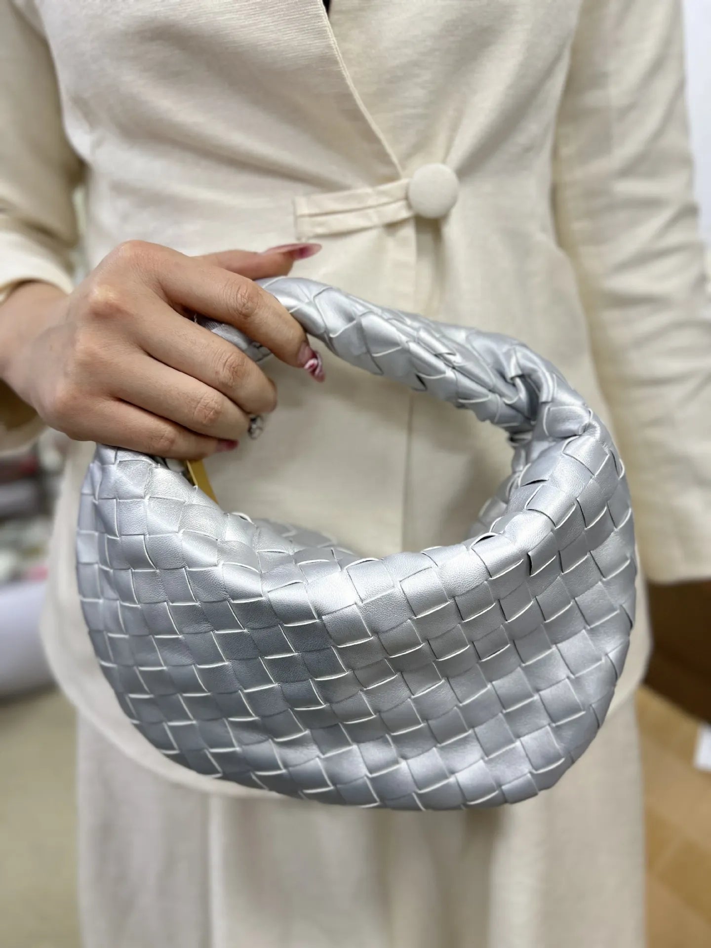 Sac à Main Tressé pour Femmes | Élégant et Spacieux en Polyuréthane