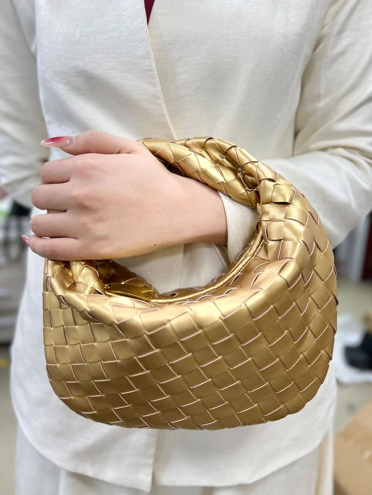 Sac à Main Tressé pour Femmes | Élégant et Spacieux en Polyuréthane
