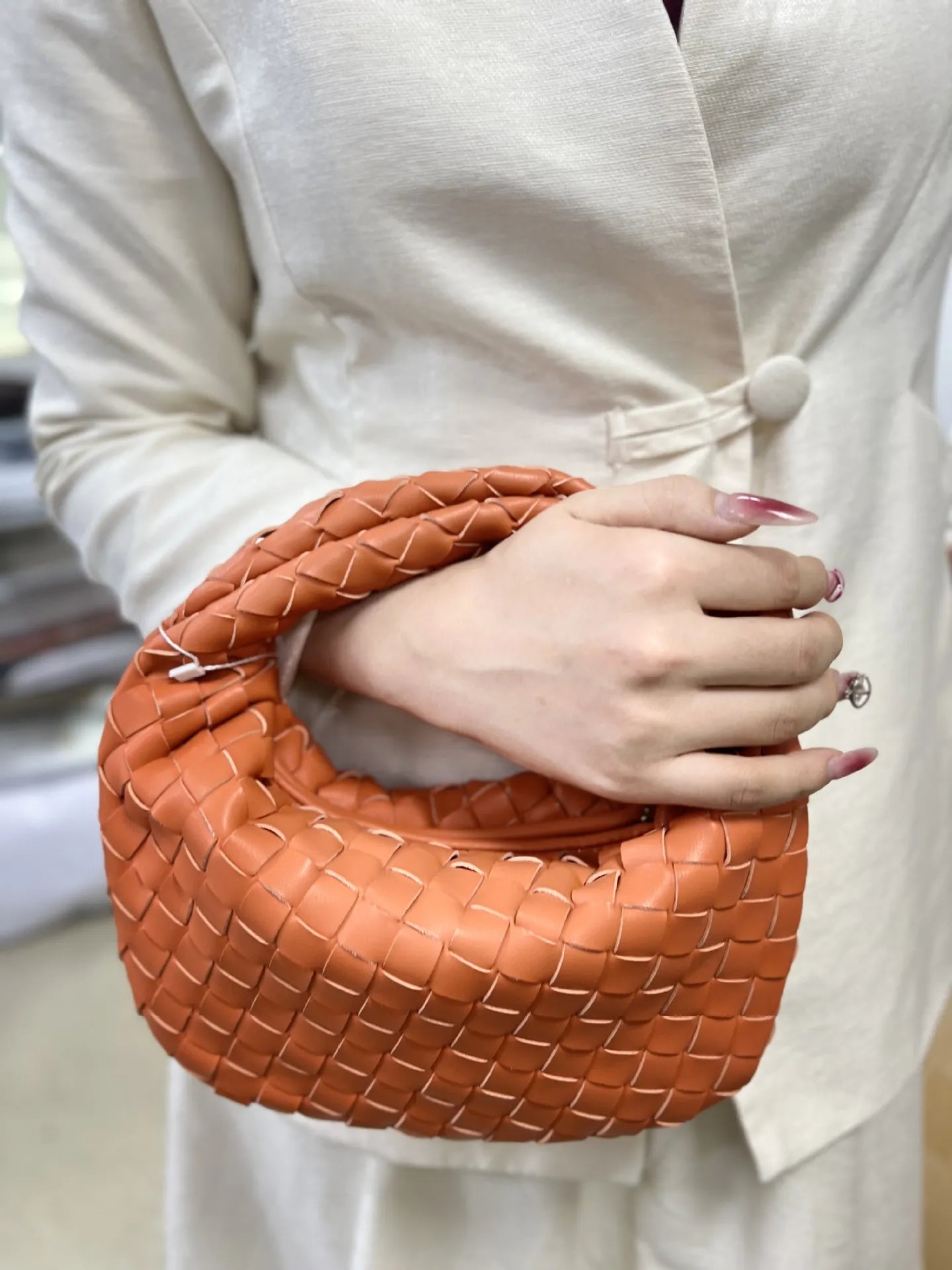 Sac à Main Tressé pour Femmes | Élégant et Spacieux en Polyuréthane