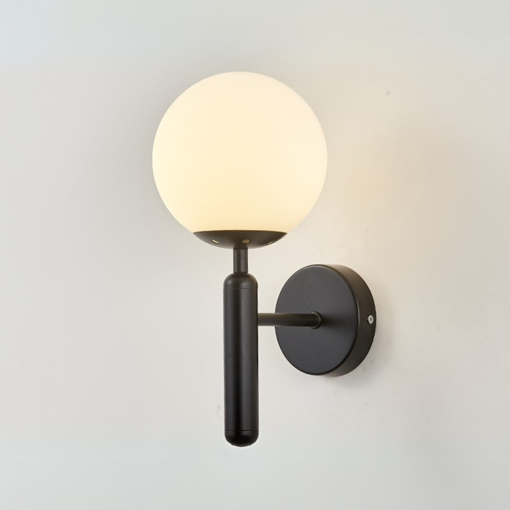 Applique Murale Sphérique Contemporaine | Design Scandinave et Atmosphère Chaleureuse