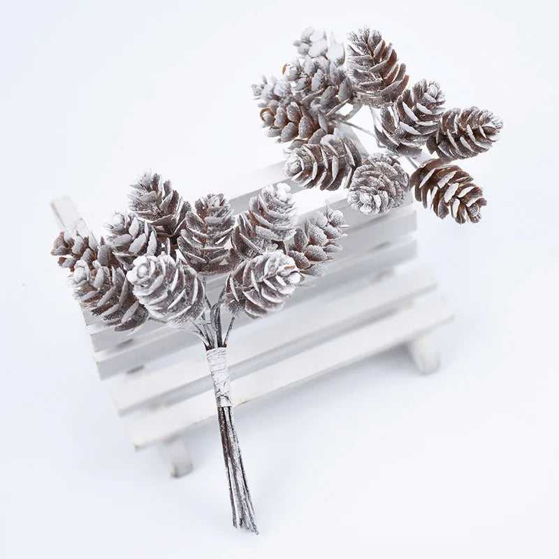 Branches Décoratives de Noël | Luxe et Réalisme pour Fêtes