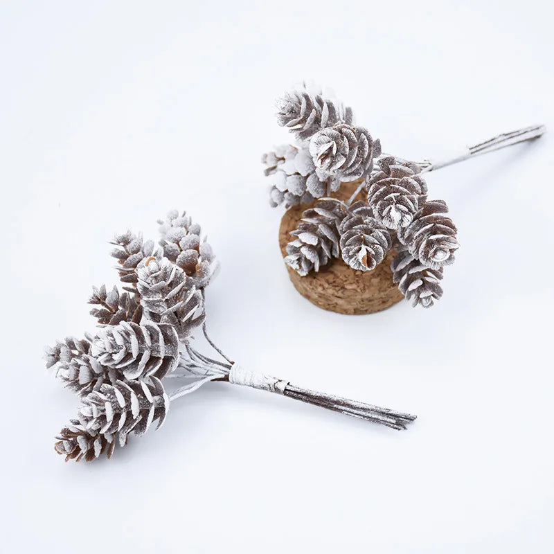 Branches Décoratives de Noël | Luxe et Réalisme pour Fêtes
