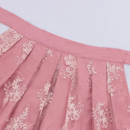 Robe Dirndl Rose Traditionnelle | Avec Tablier Brodé et Blouse Élégante