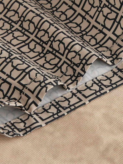 Shorts Imprimés Déclaratifs | Taille Ajustable et Confort Estival