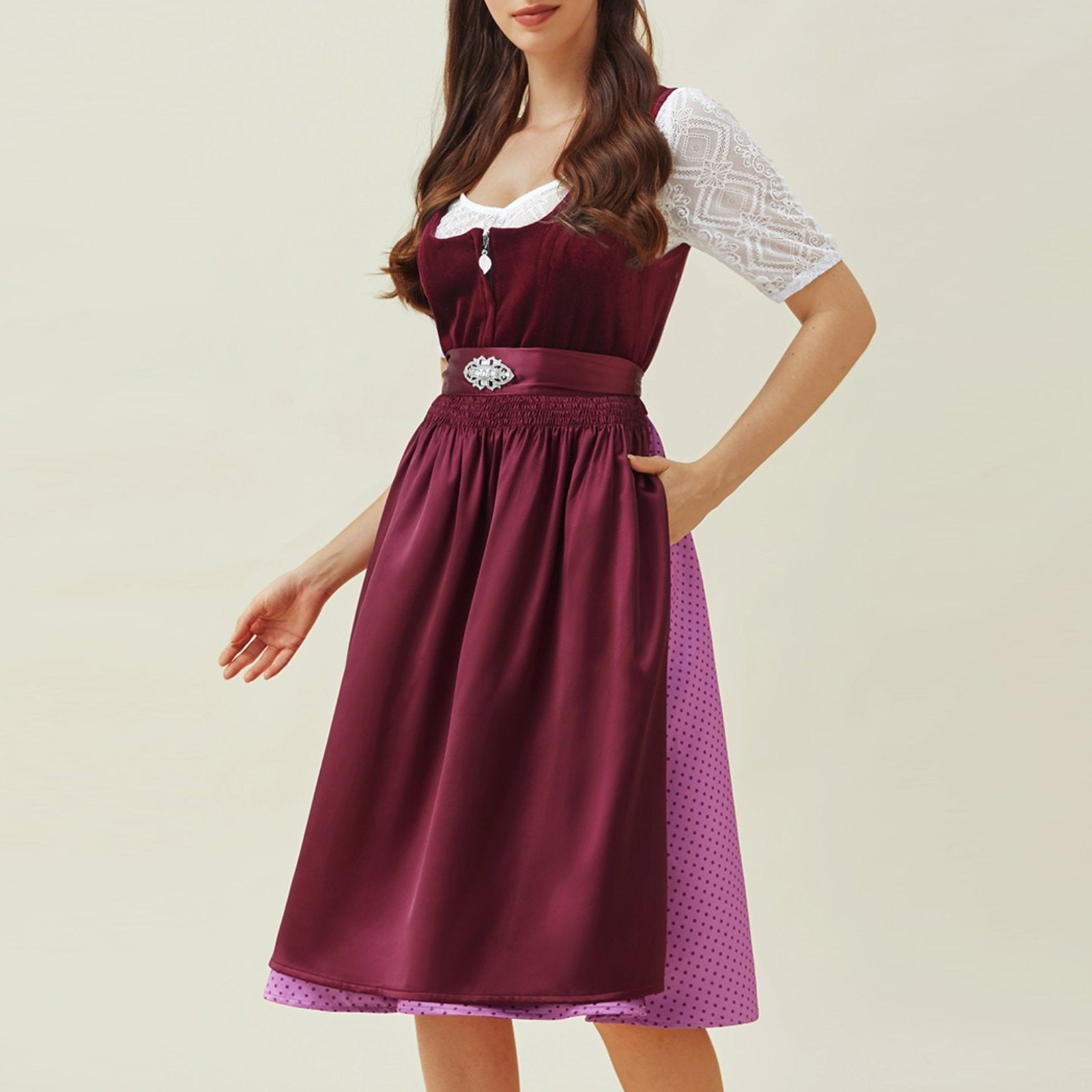 Robe Dirndl Violette avec Tablier | Élégance Traditionnelle pour Oktoberfest