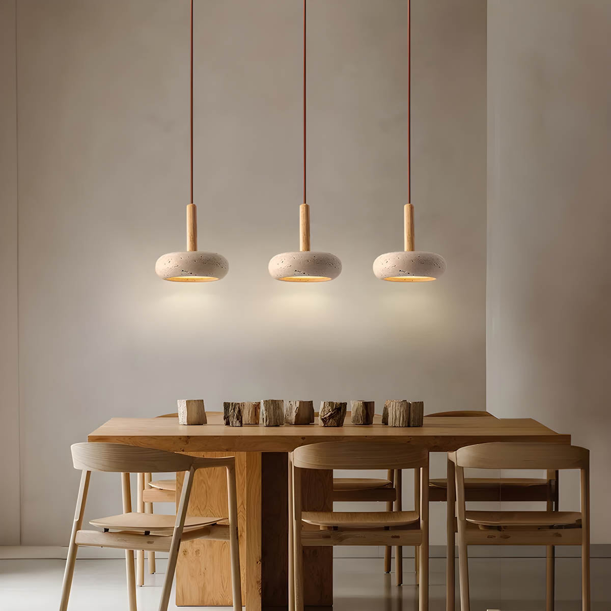 Luminaire Suspendu en Travertin | Éclairage Ambiant et Élégance Naturelle