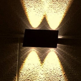 Lampe Solaire à Détection de Mouvement | Éclairage Automatique et Résistant aux Intempéries