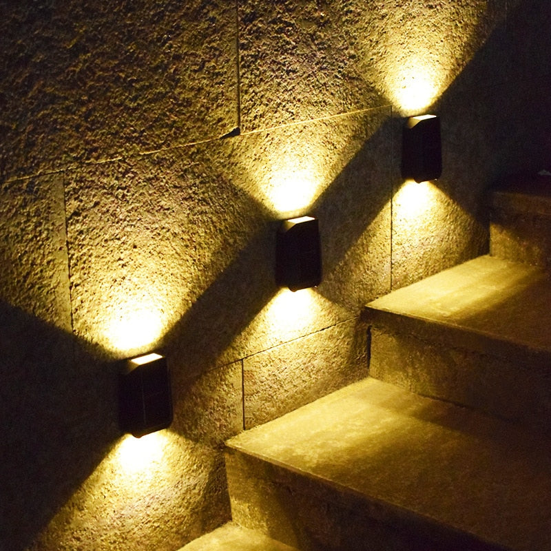 Lampe Murale Étoilée Solaire | Éclairage Élégant et Résistant aux Intempéries