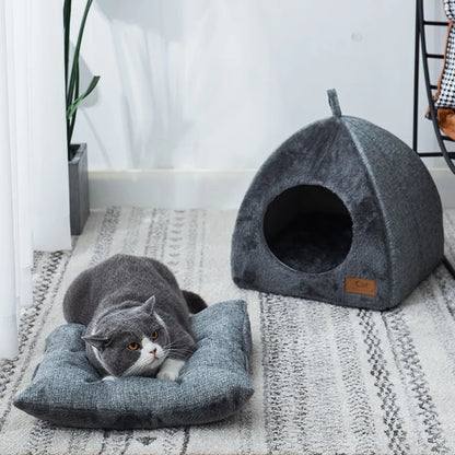Maison pour Chat Fermée en Velours | Confort Ultime et Design Douillet