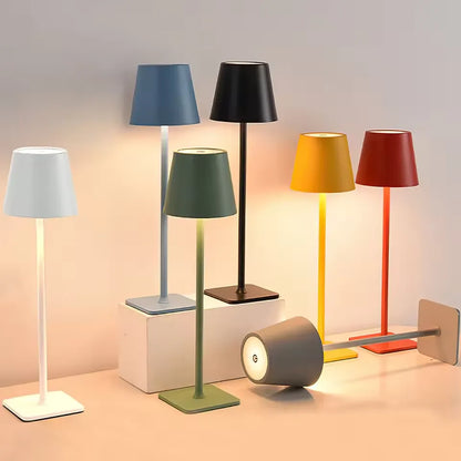 Lampe LED Sans Fil Étanche | Éclairage Tactile et Ambiance Élégante