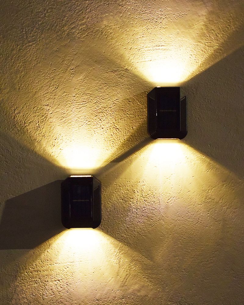 Lampe Murale Étoilée Solaire | Éclairage Élégant et Résistant aux Intempéries