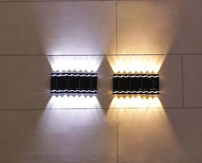 Lampe Solaire d'Extérieur Énergétique | Résistante aux Intempéries et Économique