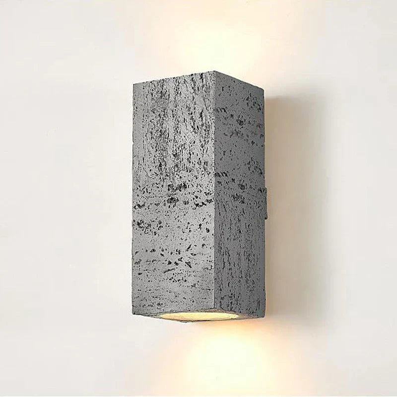 Lampe Murale en Ciment | Design Rustique et Énergétiquement Efficace