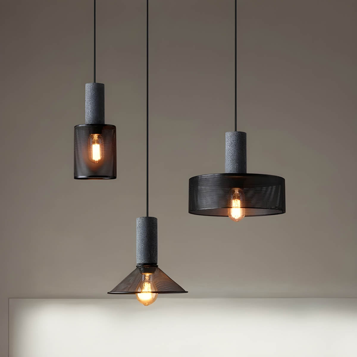 Lampe Suspendue Industrielle en Béton | Design Unique et Éclairage LED Efficace