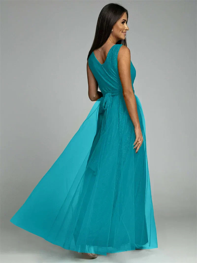 Robe Maxi Élégante avec Panneau en Maille | Confort et Glamour pour Toutes Occasions