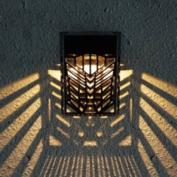 Lampe Solaire de Jardin Économique | Éclairage Automatique et Résistant aux Intempéries