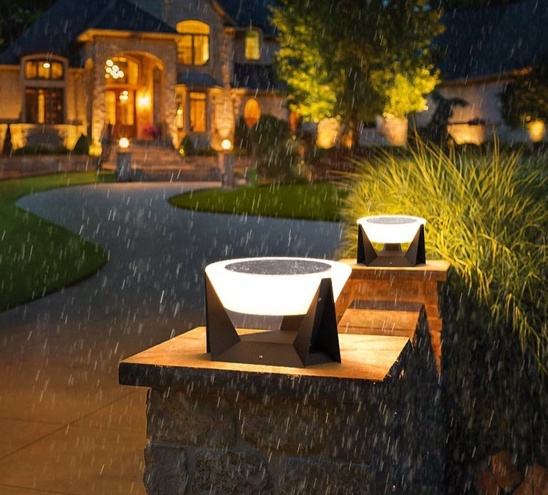 Lampe Solaire LED Étanche | Éclairage Énergétique et Durable pour Extérieur