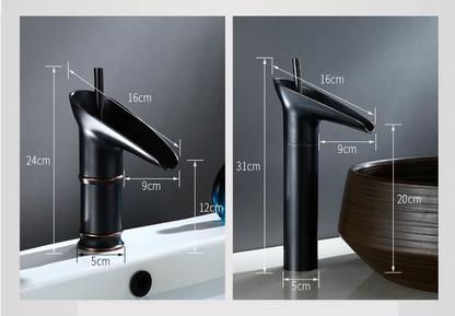 Robinet de Salle de Bain Cascade | Élégance Rétro avec Écoulement Luxueux