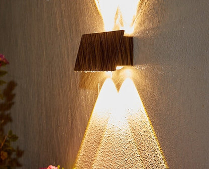 Lampe Murale Solaire Moderne | Éclairage Chic et Résistant aux Intempéries