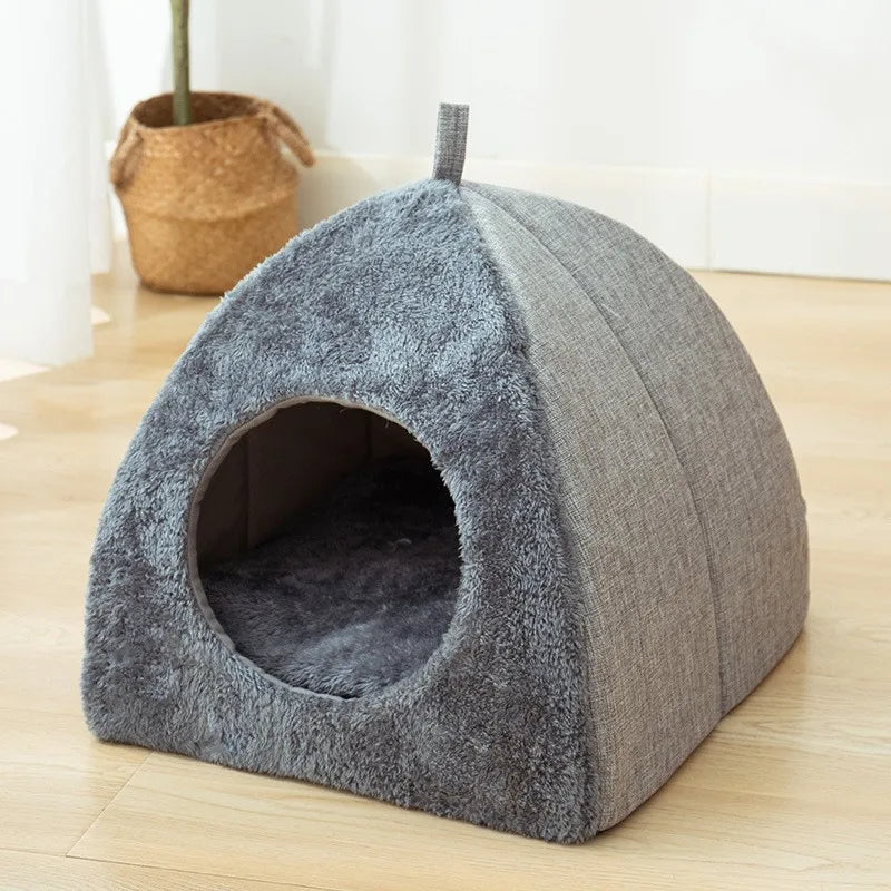 Maison pour Chat Fermée en Velours | Confort Ultime et Design Douillet