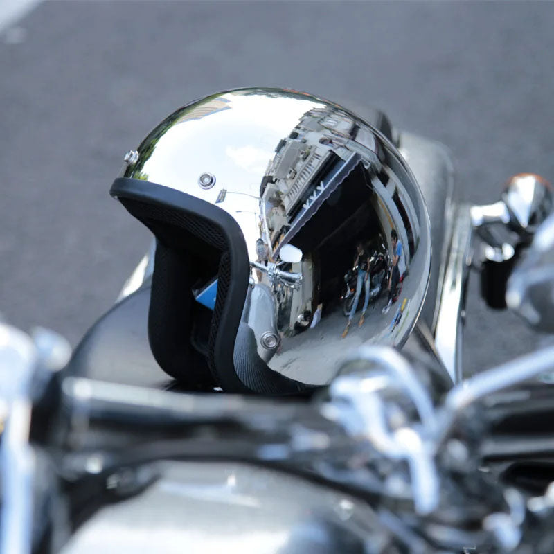Casque de Moto Rétro Argenté | Style Classique et Sécurité Certifiée