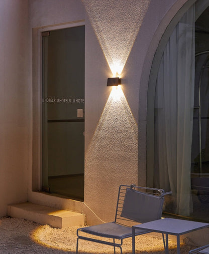 Applique Murale Solaire avec Détecteur | Éclairage Intelligent et Étanche IP65