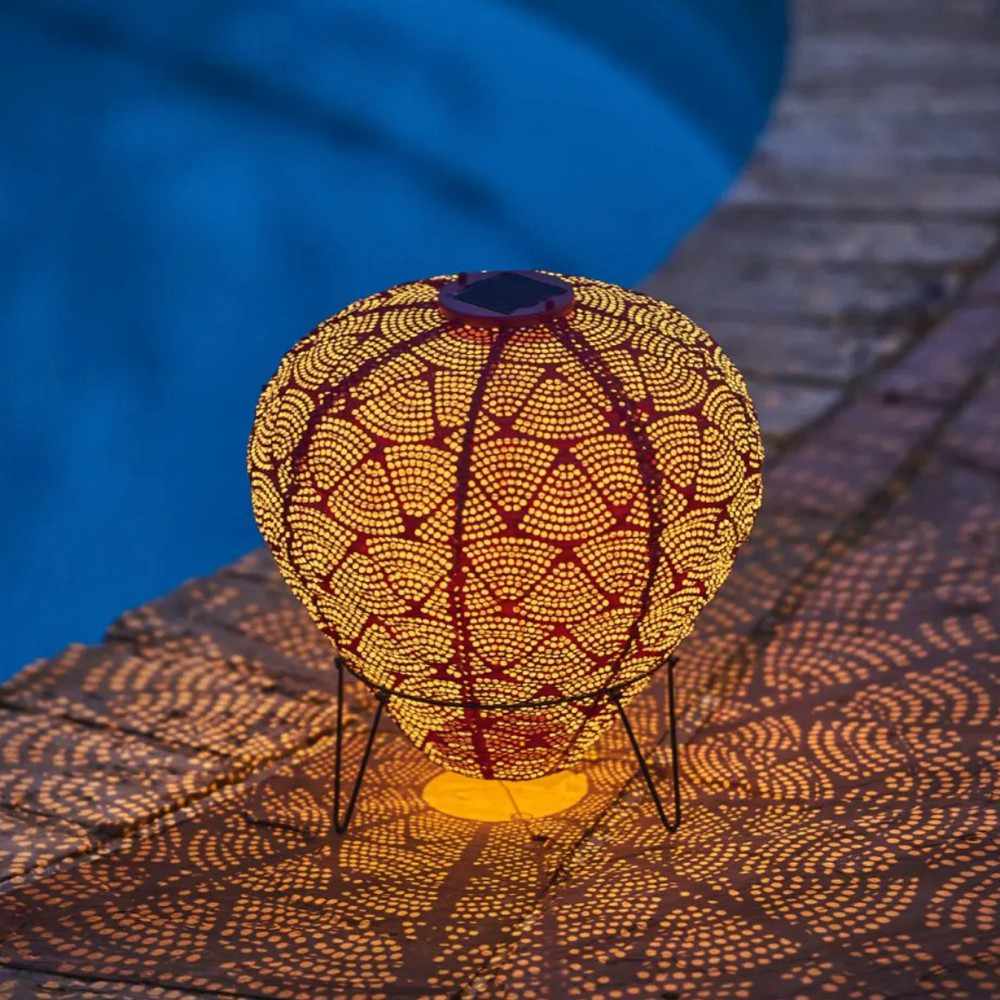 Lanterne Solaire Décorative pour Jardin | Ambiance Chaleureuse et Écologique