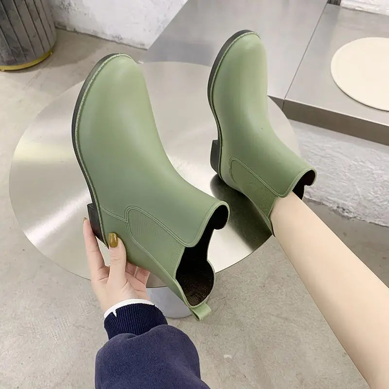 Bottes de Pluie Imperméables pour Femmes | Confort et Stabilité en Toutes Circonstances