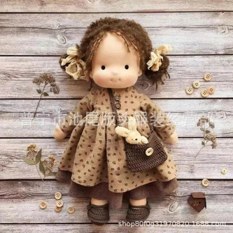 Poupée en Peluche Waldorf | Douceur Kawaii et Cadeau Prêt à Offrir