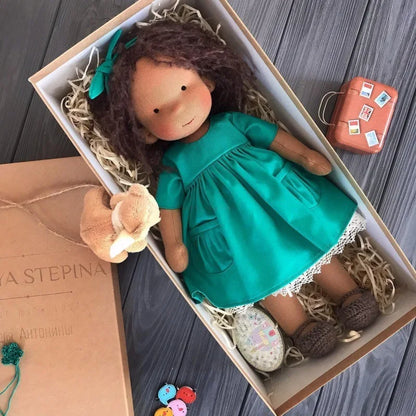 Poupée en Peluche Waldorf | Douceur Kawaii et Cadeau Prêt à Offrir
