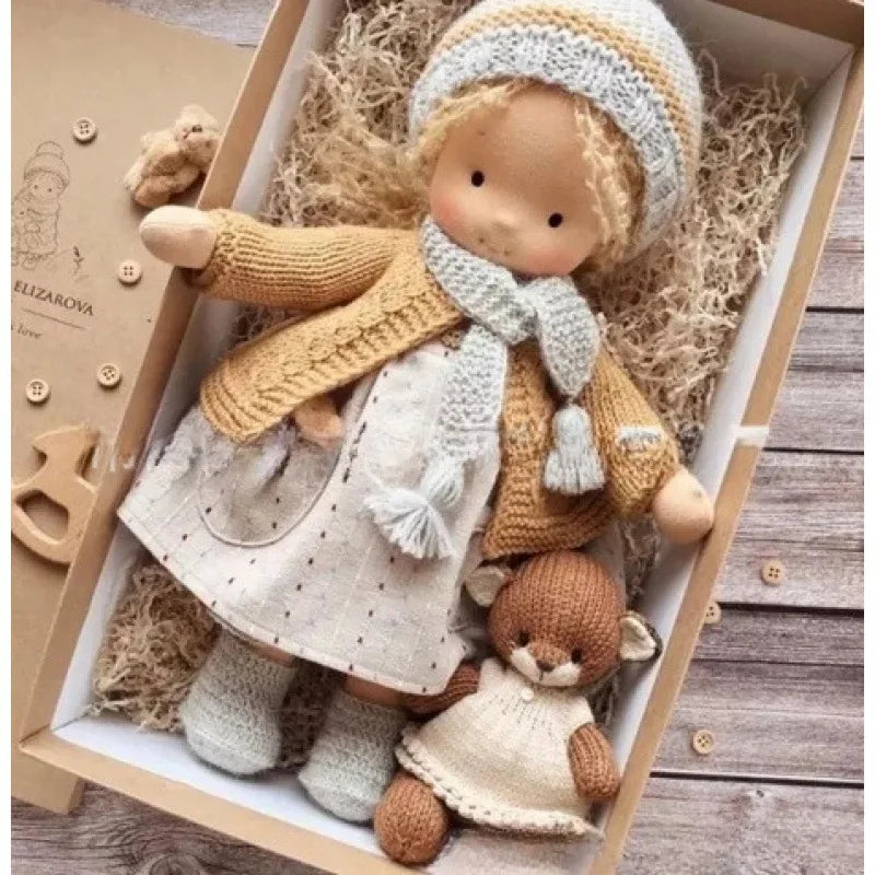Poupée en Peluche Waldorf | Douceur Kawaii et Cadeau Prêt à Offrir