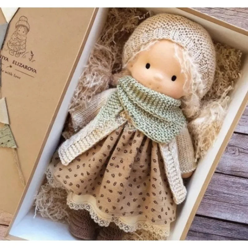 Poupée en Peluche Waldorf | Douceur Kawaii et Cadeau Prêt à Offrir