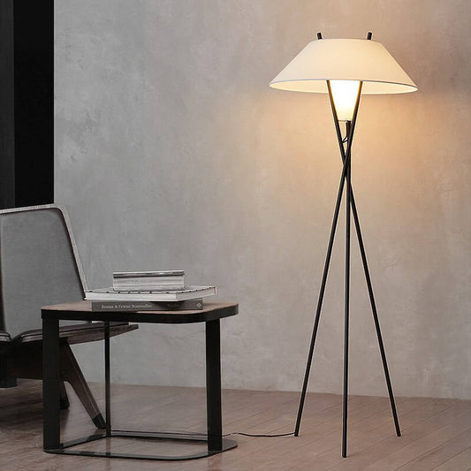 Lampe sur Pied en Tissu | Élégance Contemporaine et Atmosphère Chaleureuse