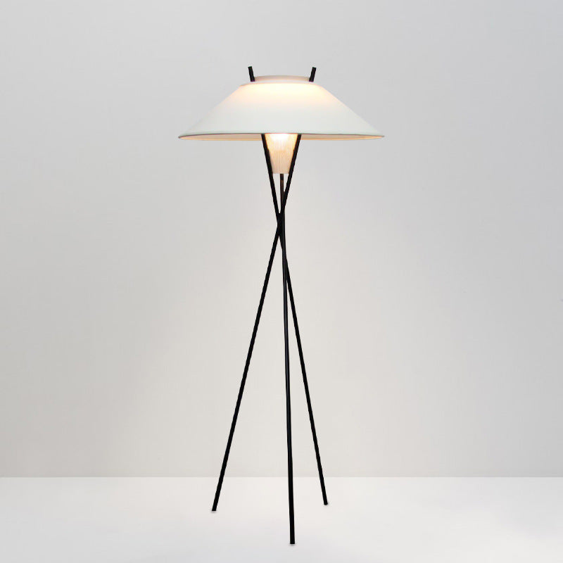 Lampe sur Pied en Tissu | Élégance Contemporaine et Atmosphère Chaleureuse