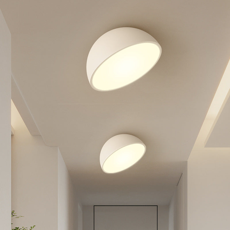 Lampe de Plafond Hémisphérique Moderne | Éclairage Élégant pour Intérieurs Contemporains